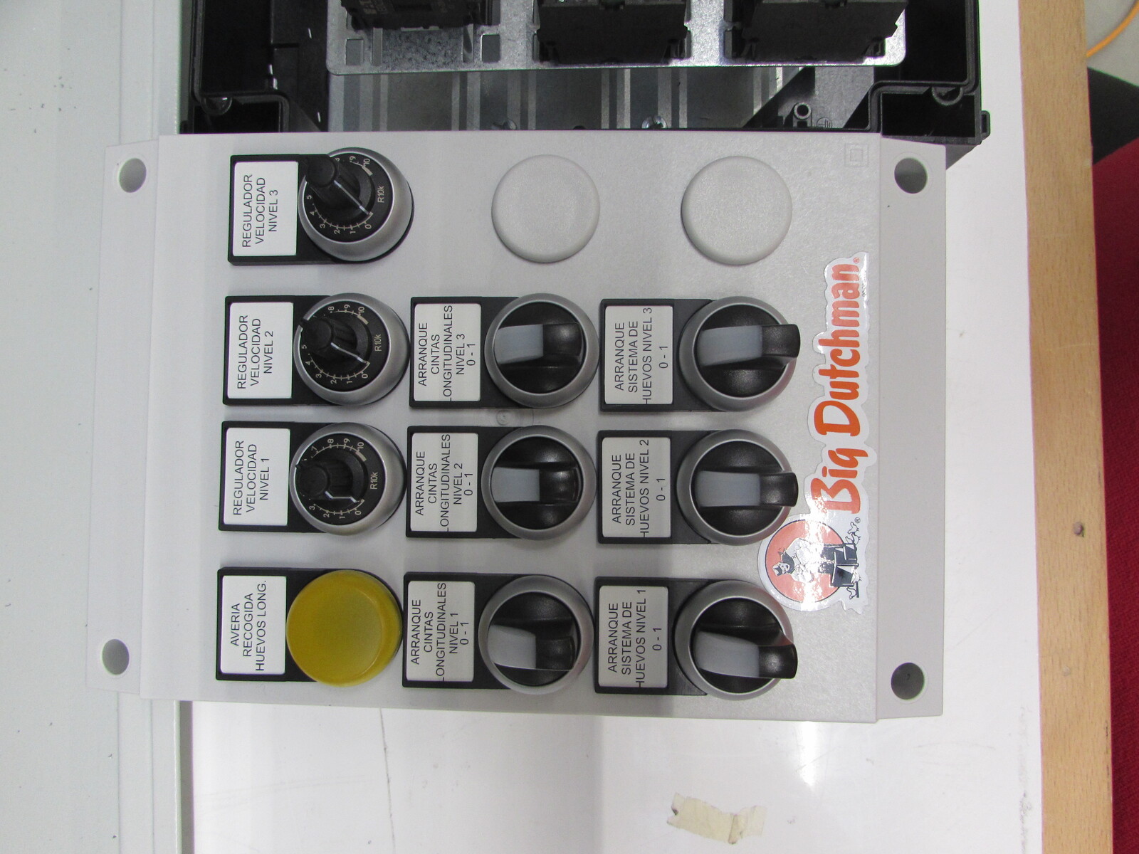 Control cabinet Guillen Sinarcas long. egg. collection